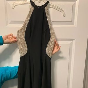 XSCAPE HOMECOMING DRESS SIZE 4